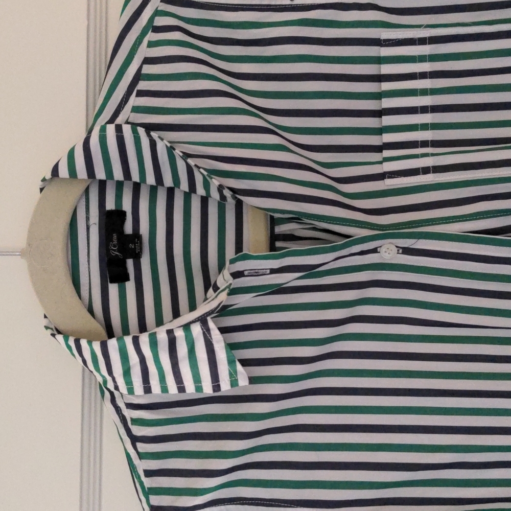 JCrew Women's Blue and Green Striped Button Down - size 2